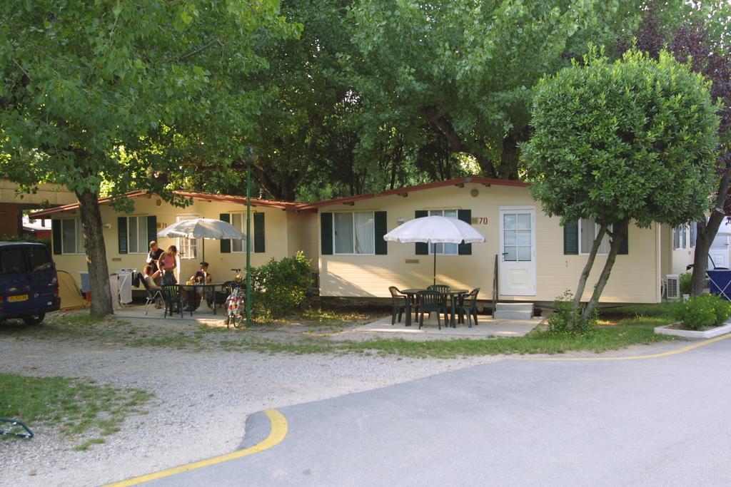 Camping Wien Peschiera del Garda Bilik gambar