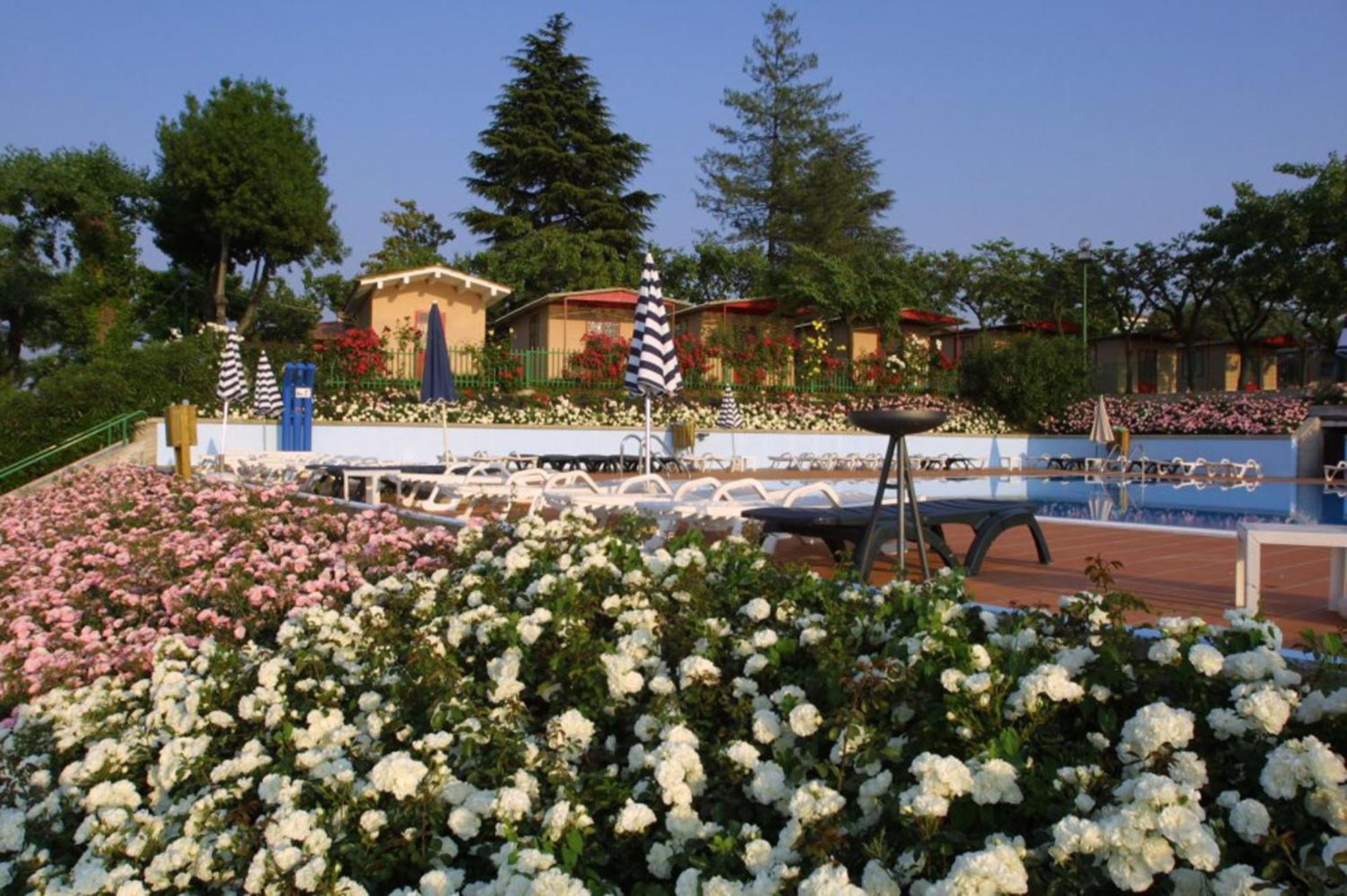Camping Wien Peschiera del Garda Luaran gambar